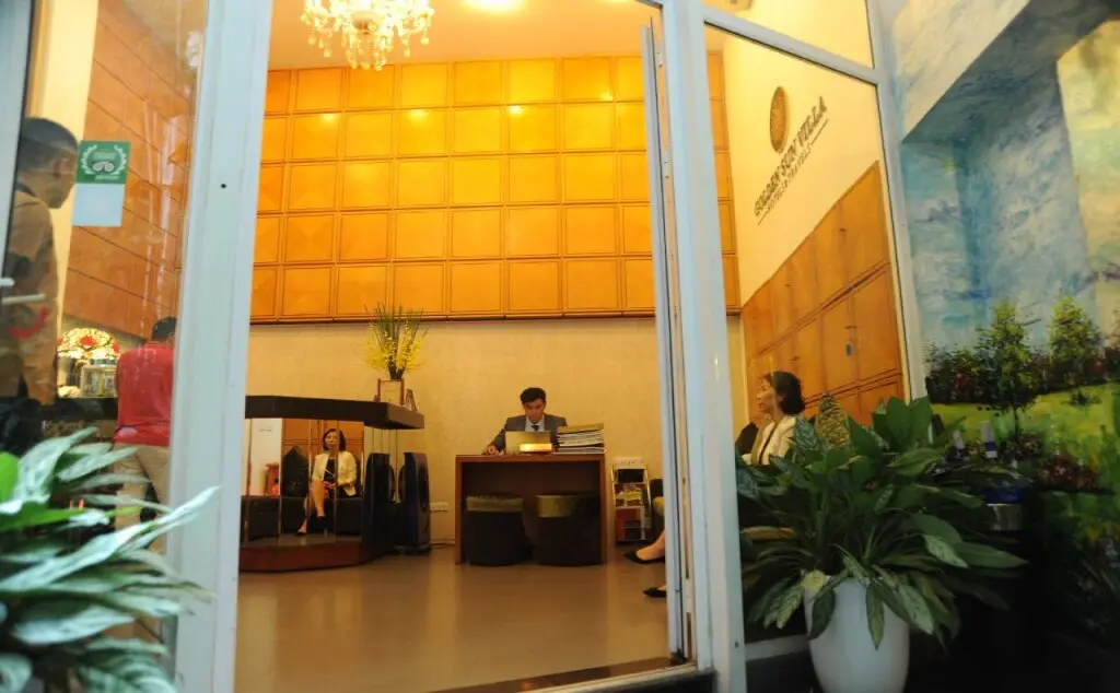 Ханой: Golden Sunshine Villa Hotel and Travel