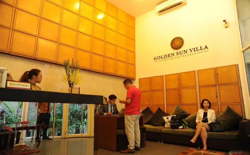 Ханой: Golden Sunshine Villa Hotel and Travel