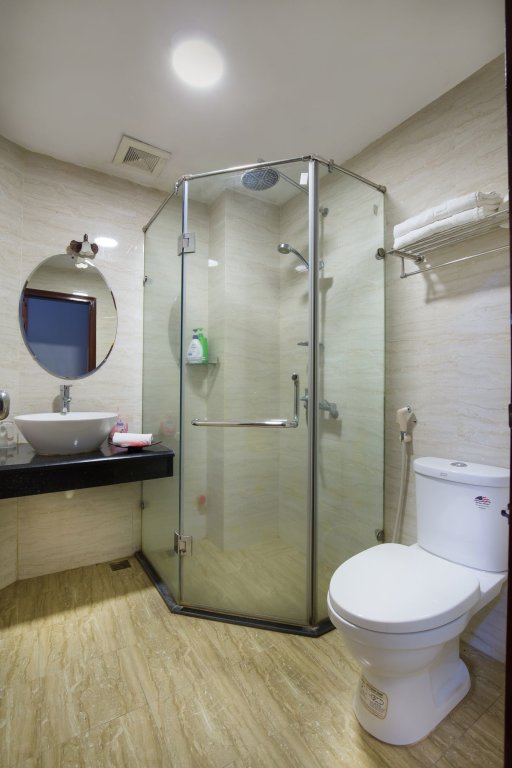 Ханой: Ruby Hotel