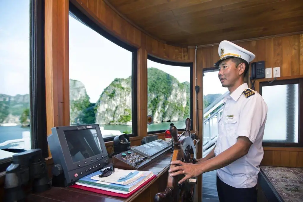 Халонг: Aphrodite Cruise