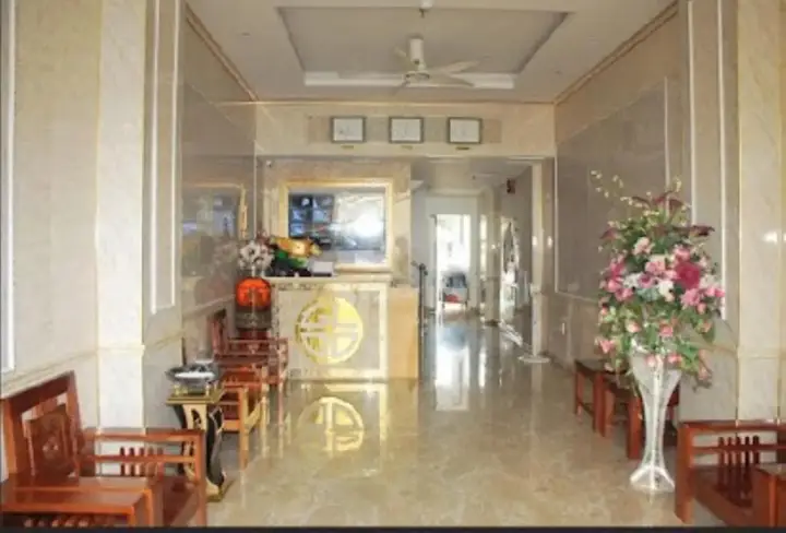 Халонг: Ha Long Sail Hotel