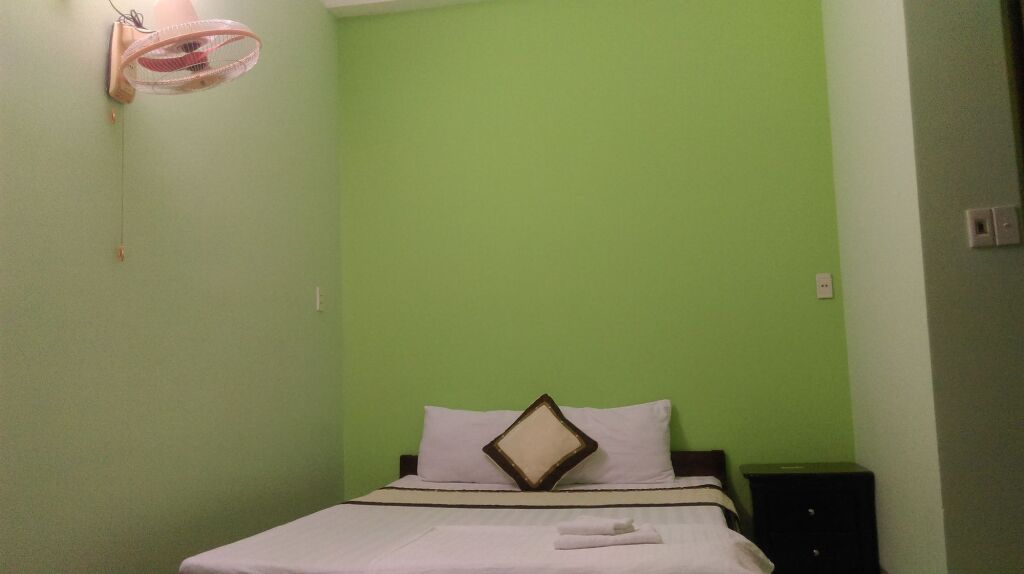 Дананг: Honey Hotel