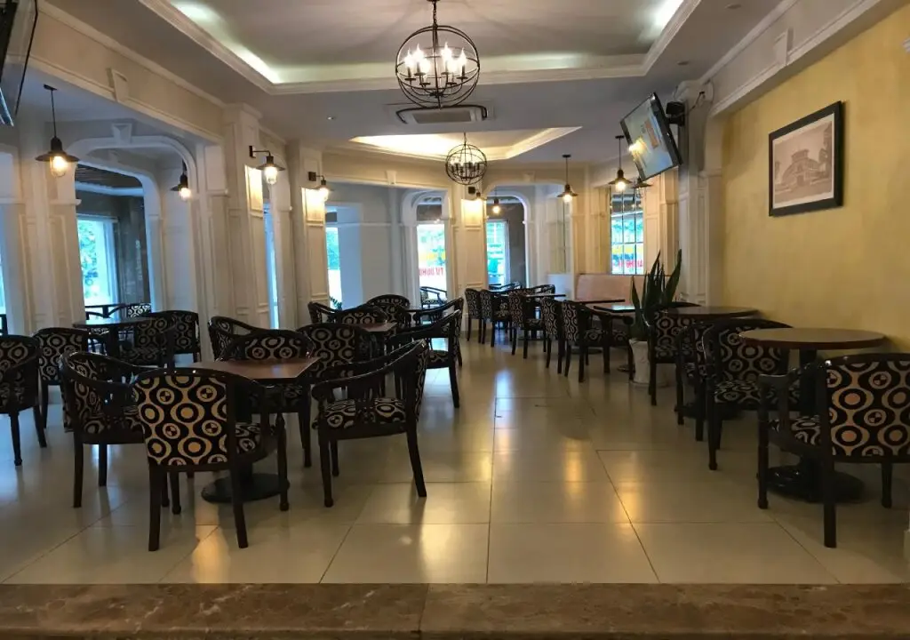 Хошимин: New Life Hotel
