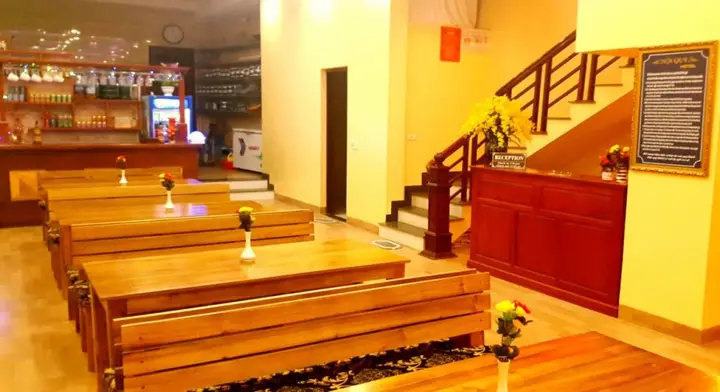 Шапа: Goldwin Hotel