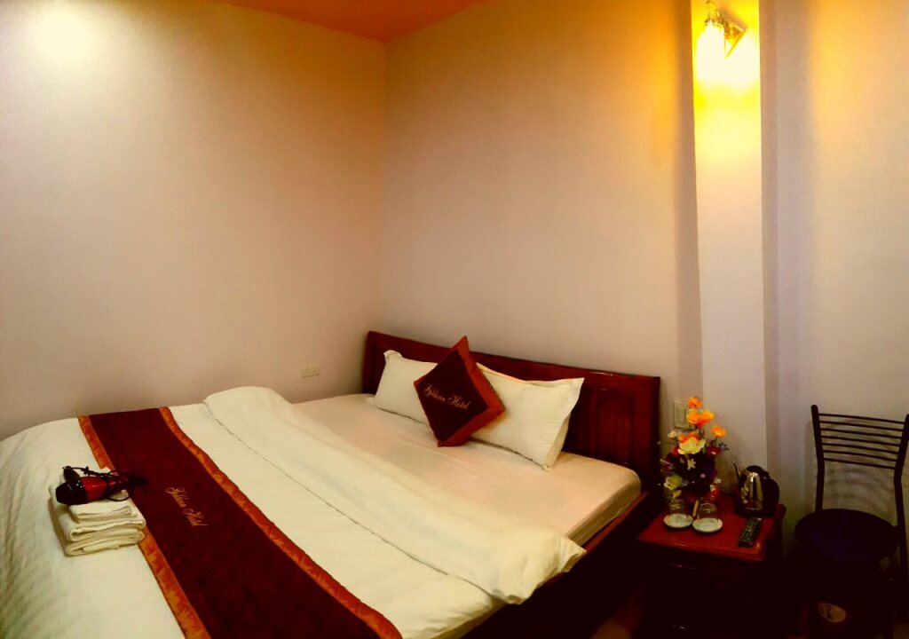 Шапа: Goldwin Hotel