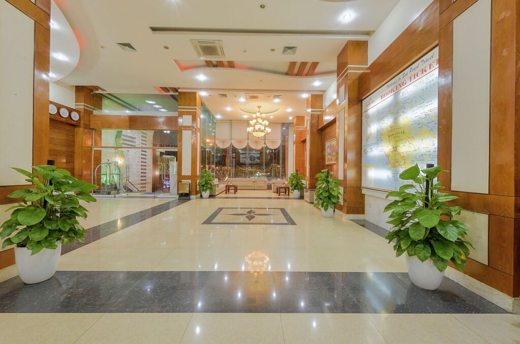 Ha Long hotel — фото 1