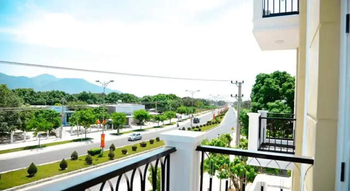 Кам Лам: Allure Hotel
