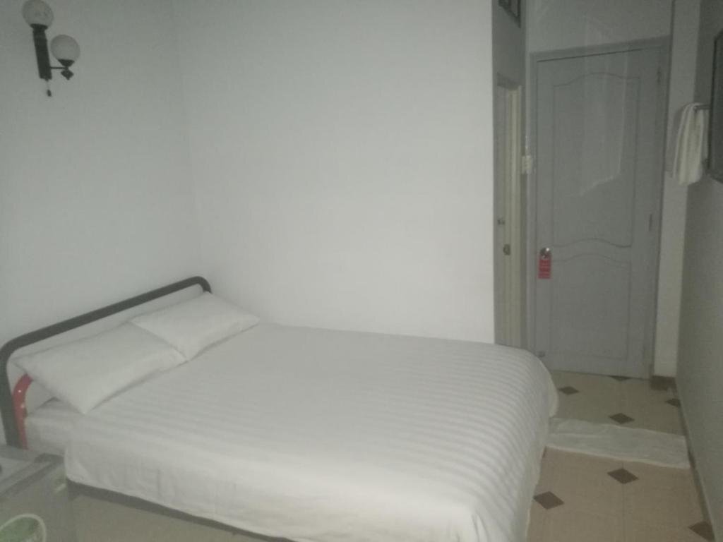 Хошимин: Pioneer Hotel
