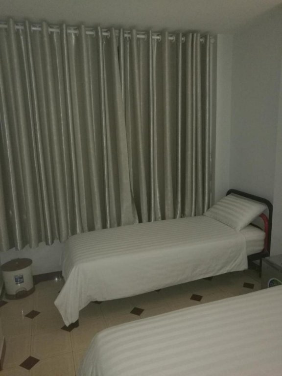 Хошимин: Pioneer Hotel