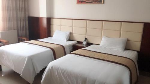 Халонг: Sakura Hotel