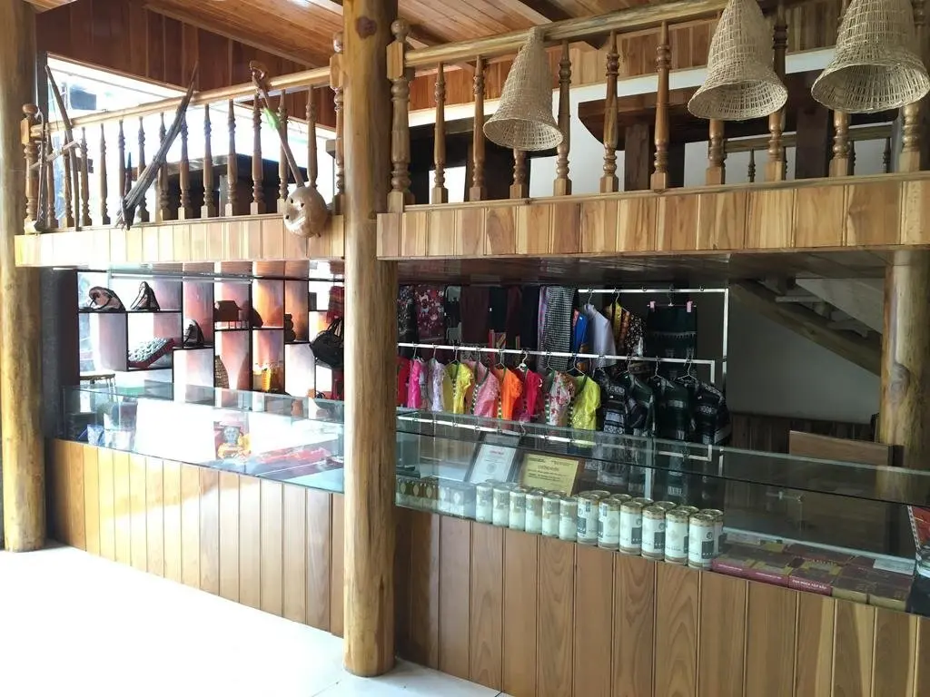 Дьенбьенфу: Nong Nghiep Dien Bien Hotel