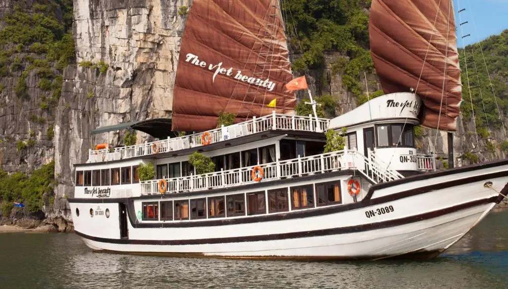 Халонг: Viet Beauty Cruises
