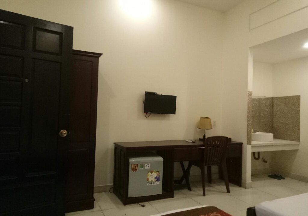 Дананг: Paris Hotel