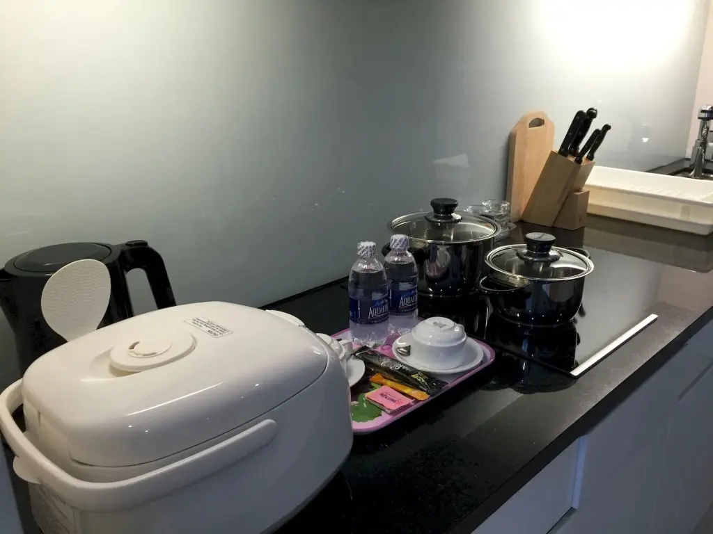 Хошимин: Bluesky Serviced Apartment Airport Plaza