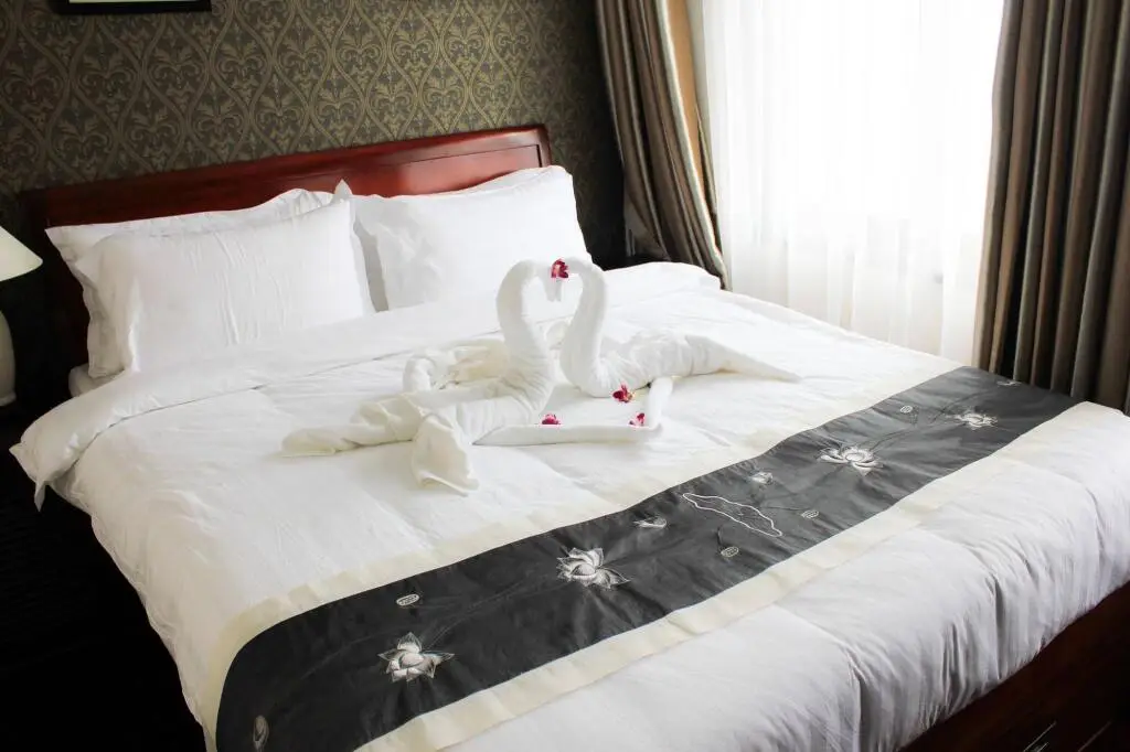 Халонг: Phoenix Luxury Cruise Halong