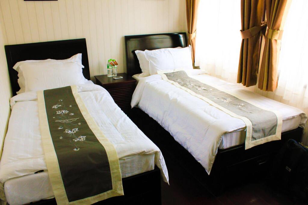 Халонг: Phoenix Luxury Cruise Halong