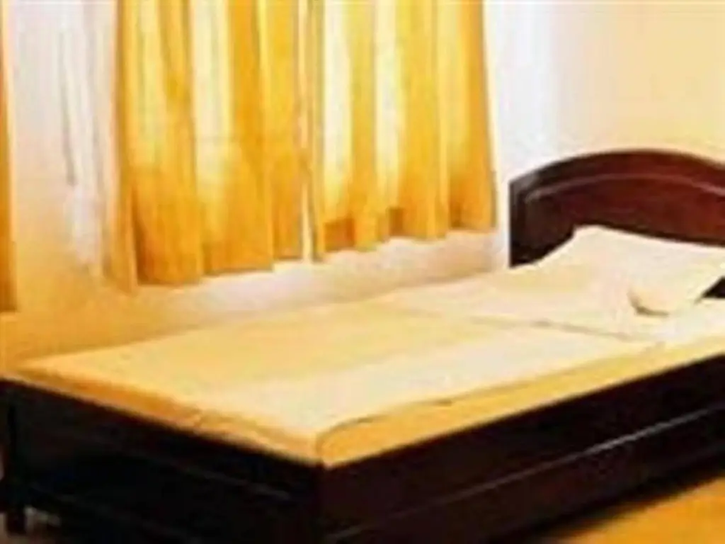 Митхо: Nha Khach Tien Giang