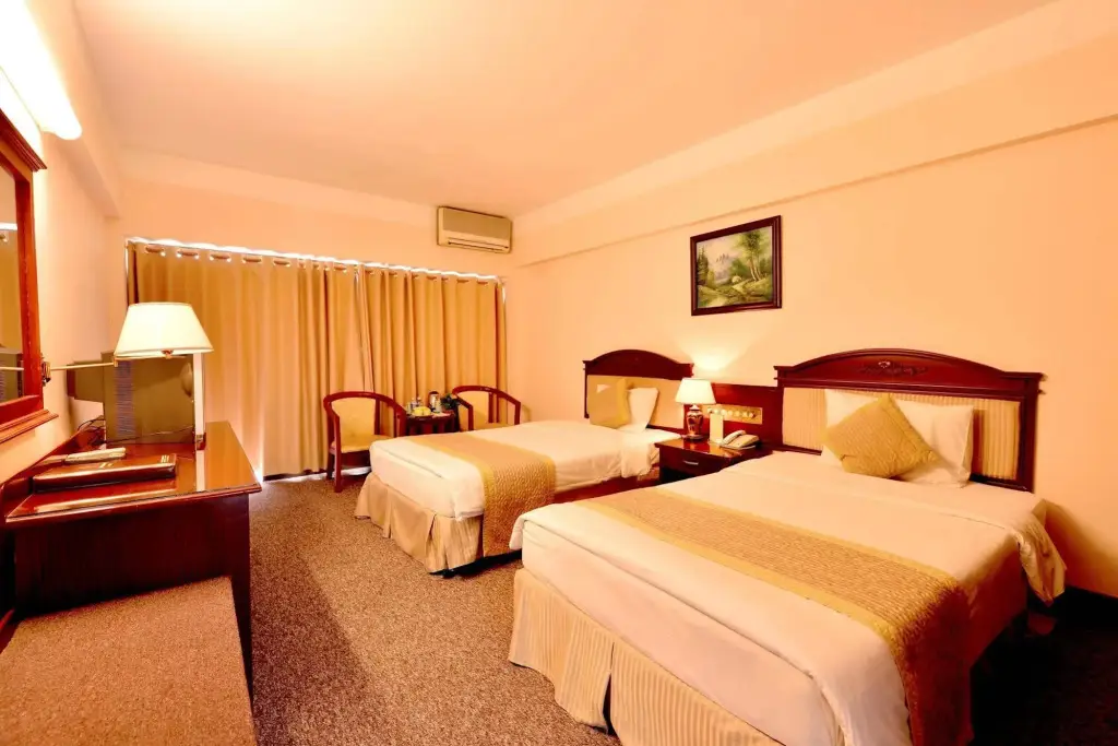 Халонг: Cong Doan Ha Long Hotel