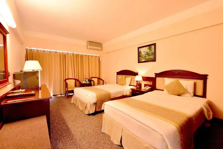 Халонг: Cong Doan Ha Long Hotel