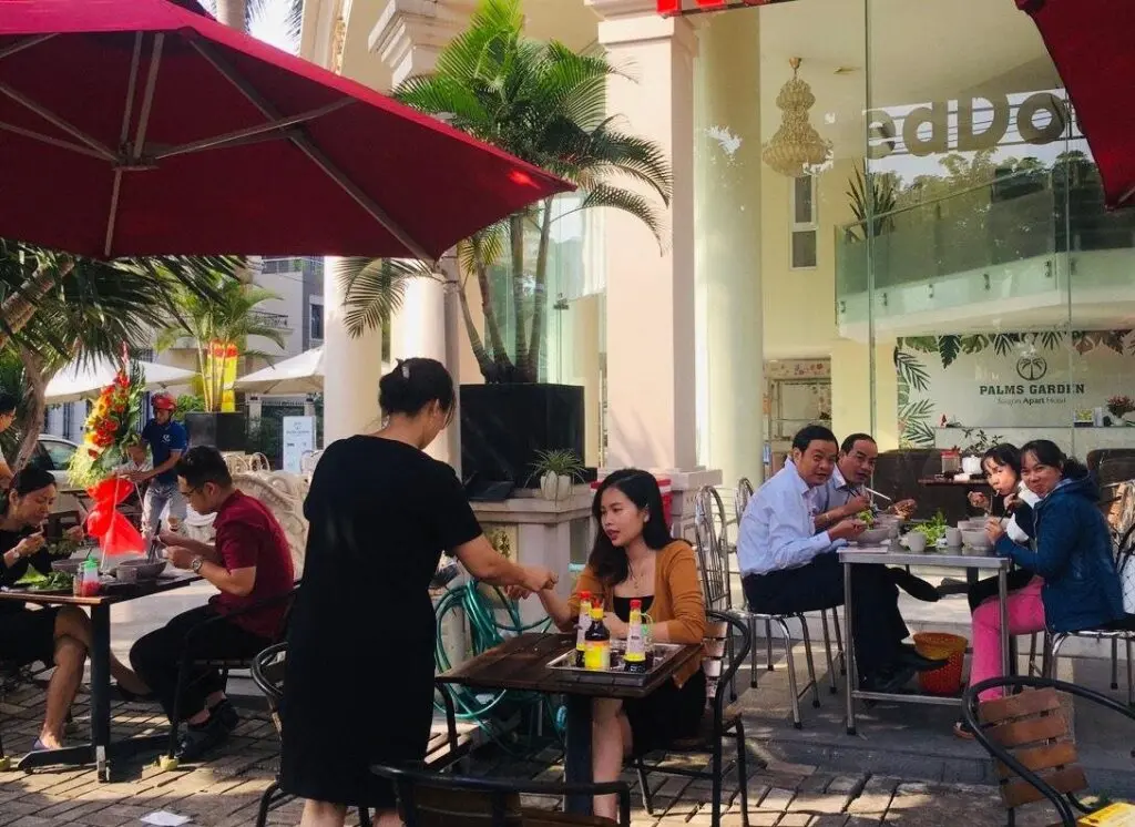 Хошимин: Palms Garden Saigon Apartment  Hotel