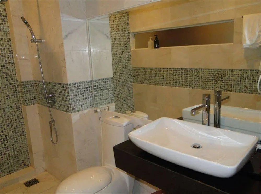 Хошимин: Palms Garden Saigon Apartment  Hotel