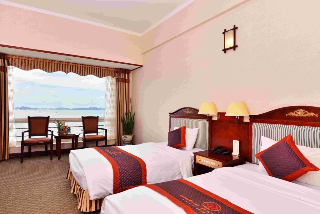 Grand Halong Hotel — фото 1