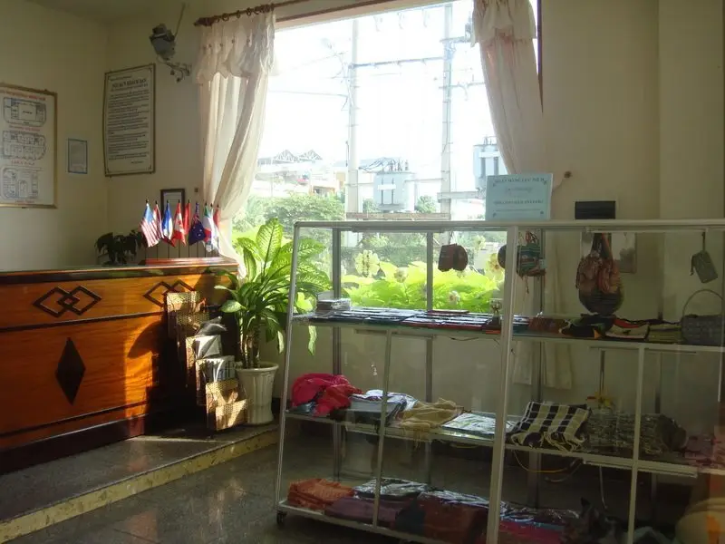 Чау-Док: Dong Nam Hotel