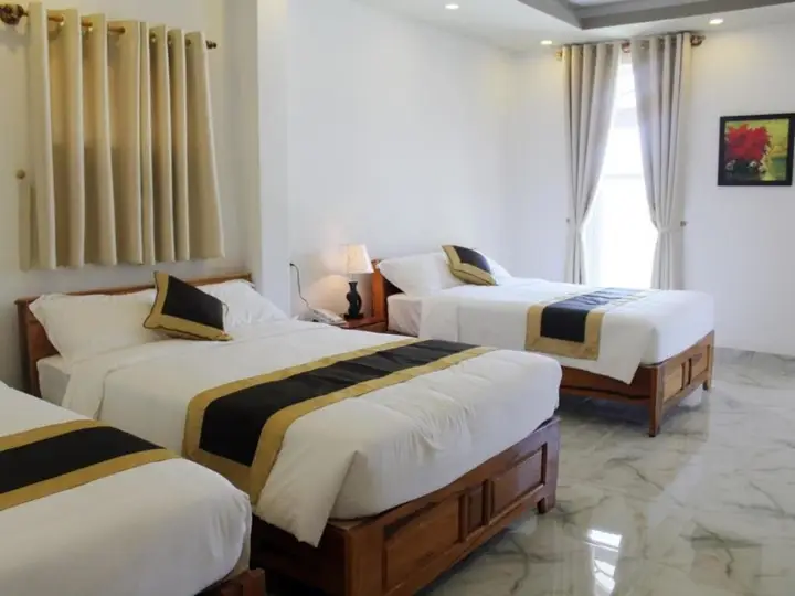 Кам Лам: Hong Mai Hotel