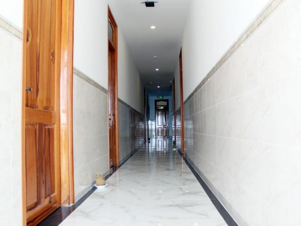 Кам Лам: Hong Mai Hotel