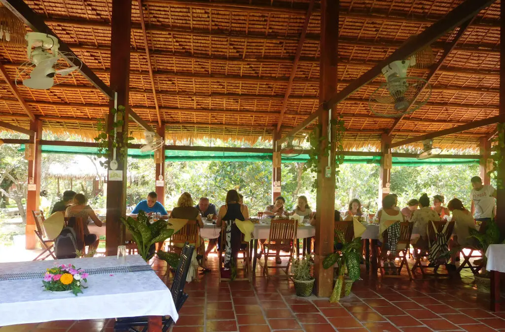Виньлонг: Mekong Ecolodge