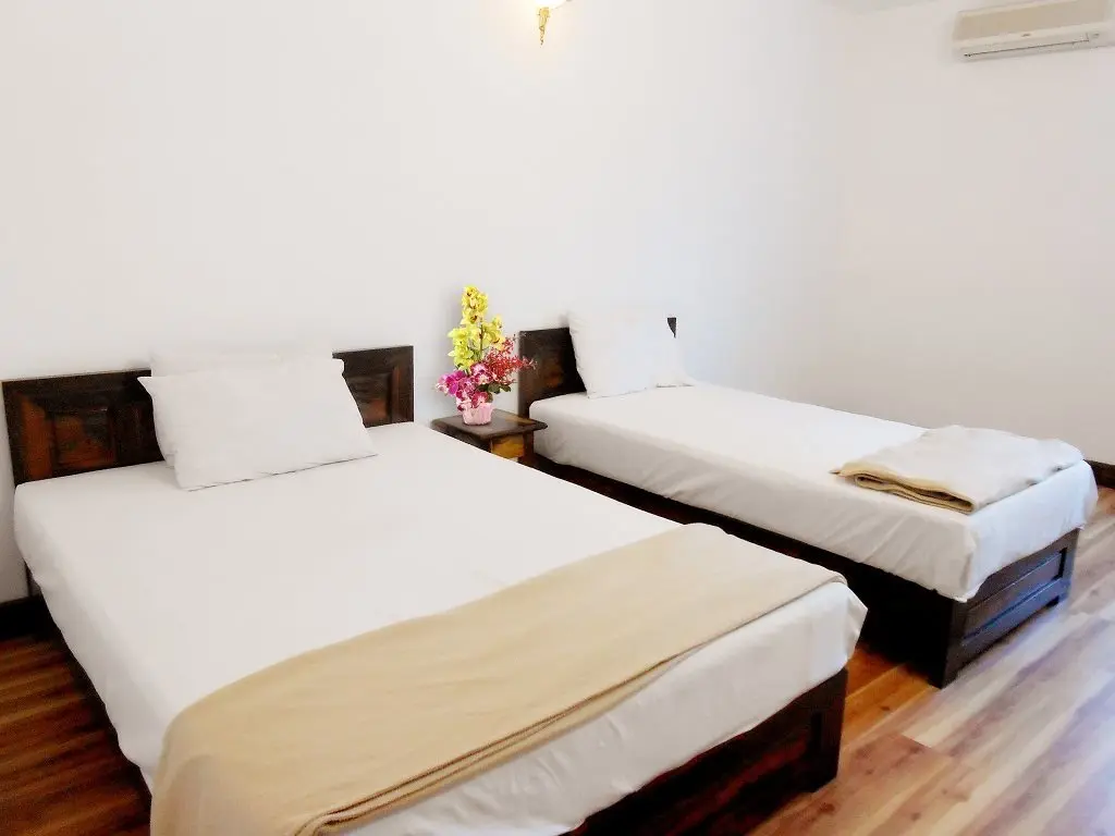 Туй-Хоа: Yasaka Huong Sen Restaurant & Hotel