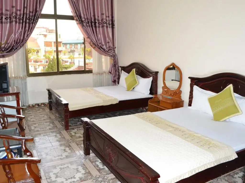 Халонг: Viet Hoa Hotel