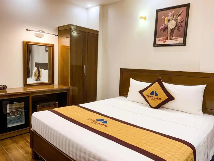 Халонг: Viet Hoa Hotel