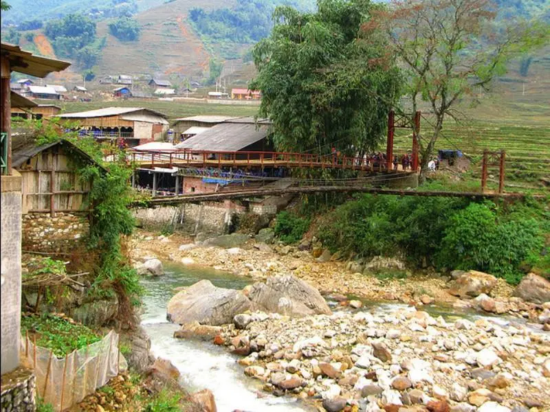 Шапа: Anh Hoa Stilt House