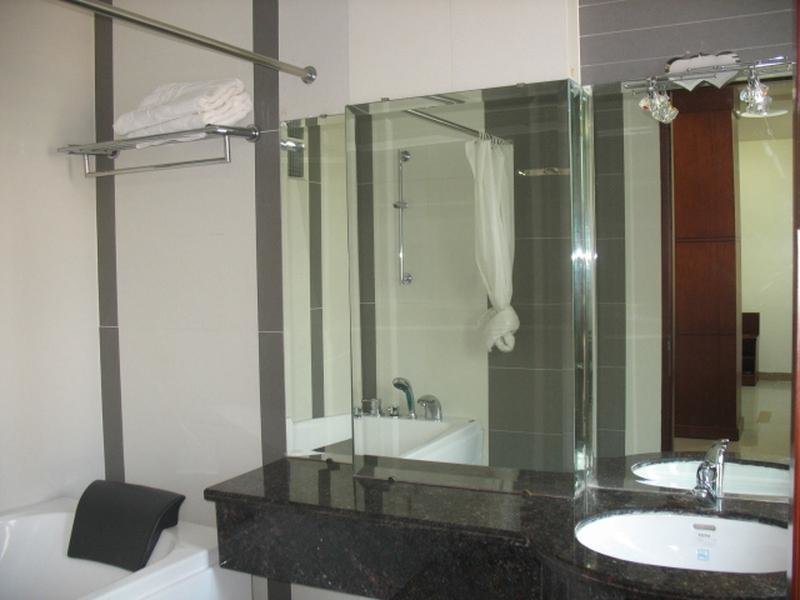 Хошимин: Brother Hotel