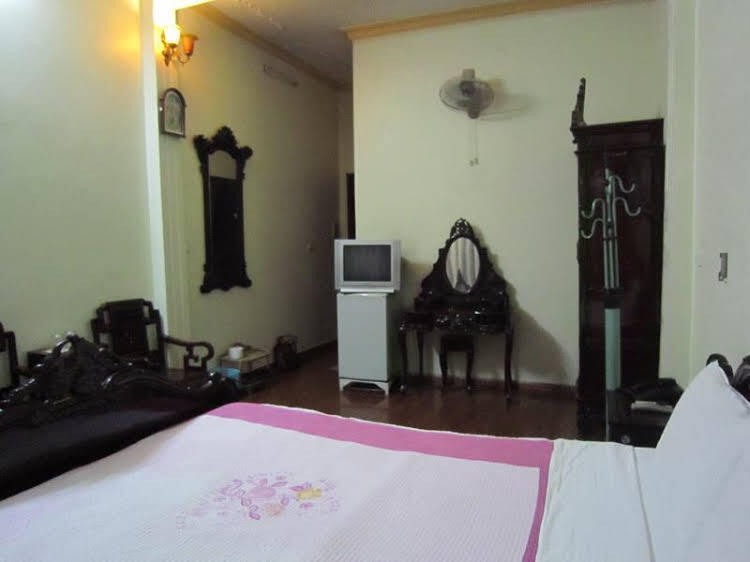 Ханой: Cuu Long Hotel
