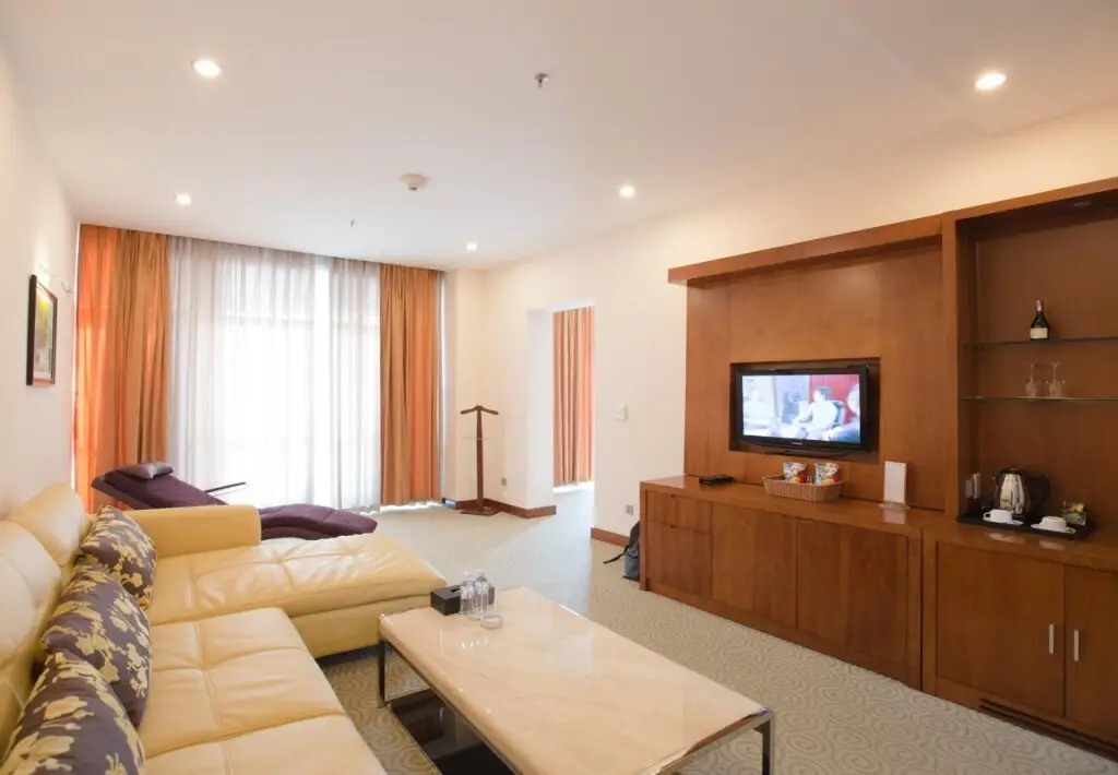 Хаулок: Lam Kinh Hotel
