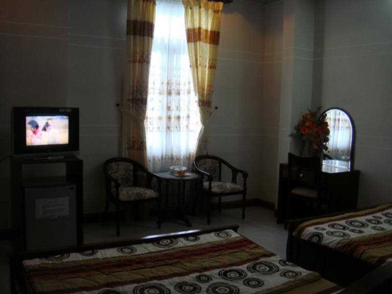 Куинён: Nha Nghi Tuan Anh