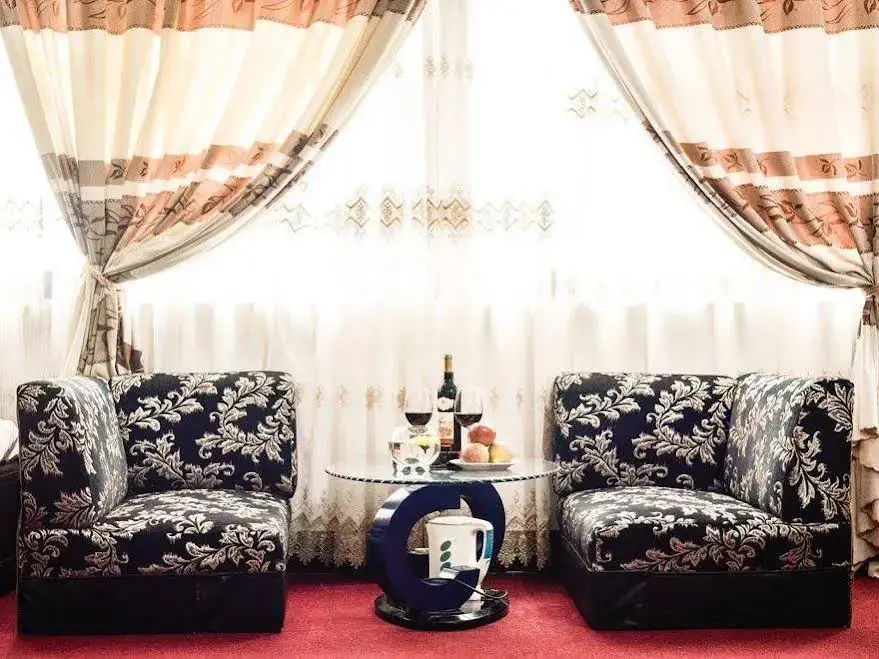 Ханой: Lakeside Hotel Linh Dam Hanoi