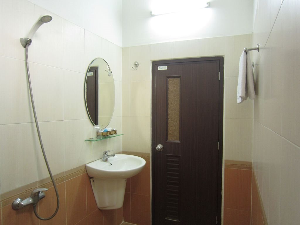 Хошимин: Hoang Phung Hotel - Tan Son Nhat Airport