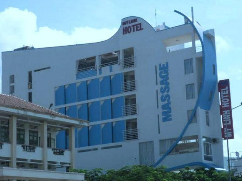 Куинён: My Linh Hotel