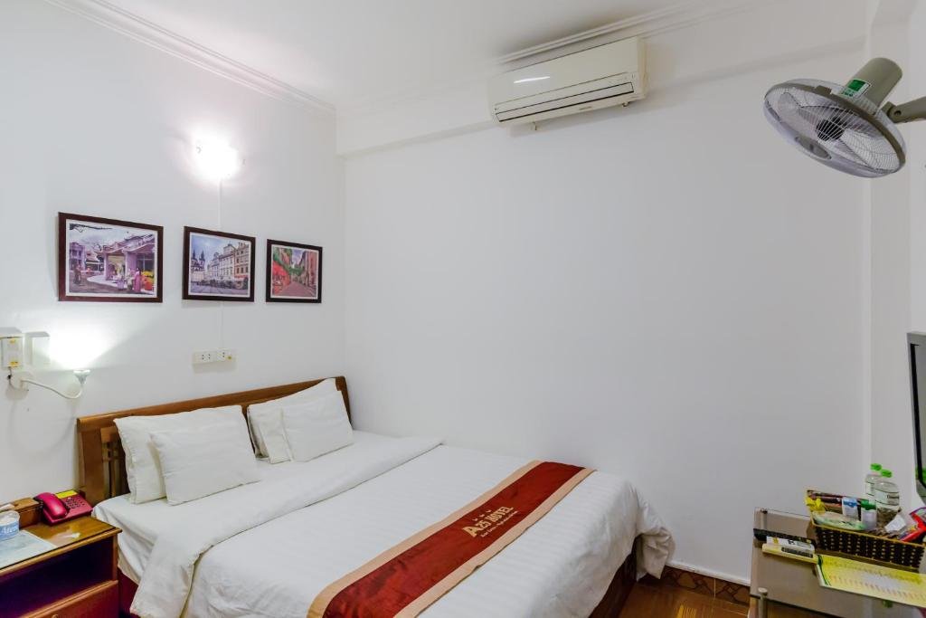 Ханой: A25 Hotel Doi Can 2