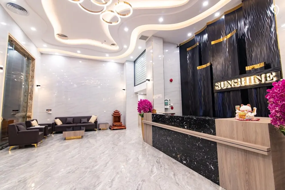 Халонг: Sunshine Hotel