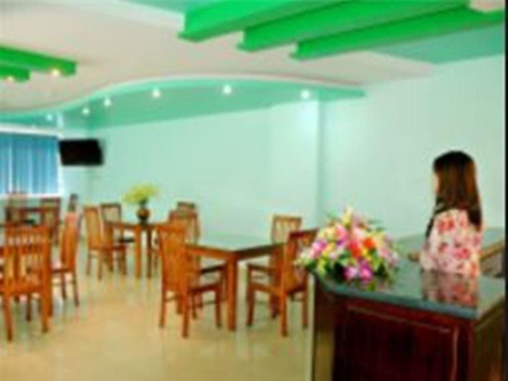 Хюэ: Hoang Du Hotel