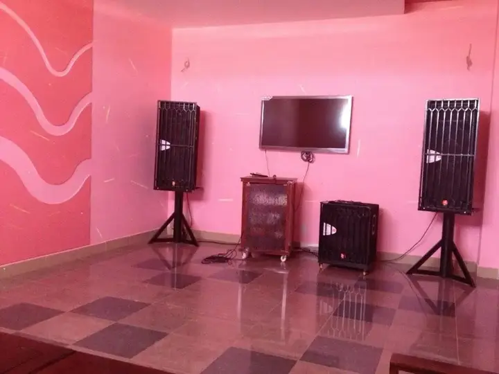 Да-Хуоай: Hong Thai Hotel Bao Loc