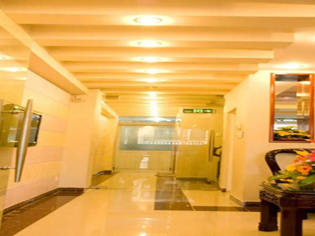 Phuong Hoa Hotel — фото 1
