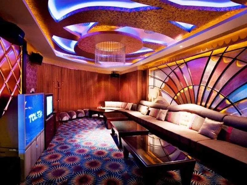 Хаулок: Hoa Hong Hotel