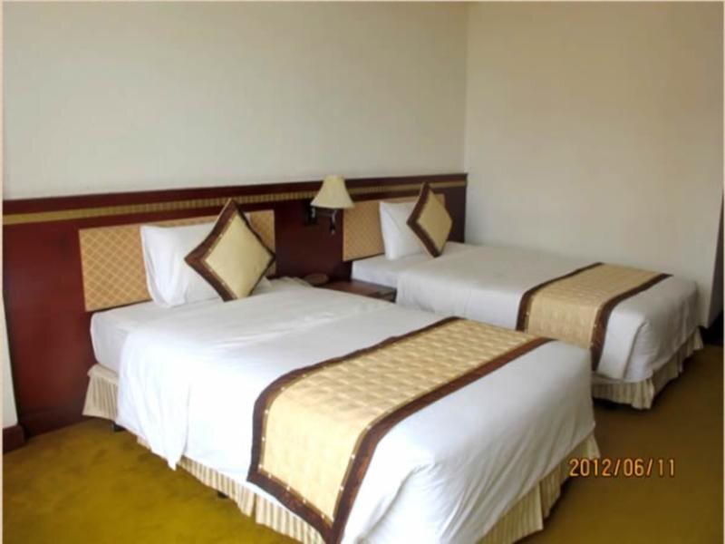 Хаулок: Hoa Hong Hotel