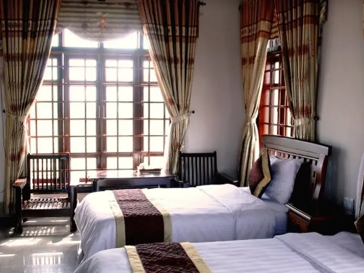 Куангнгай: Restaurant My Khe Hotel