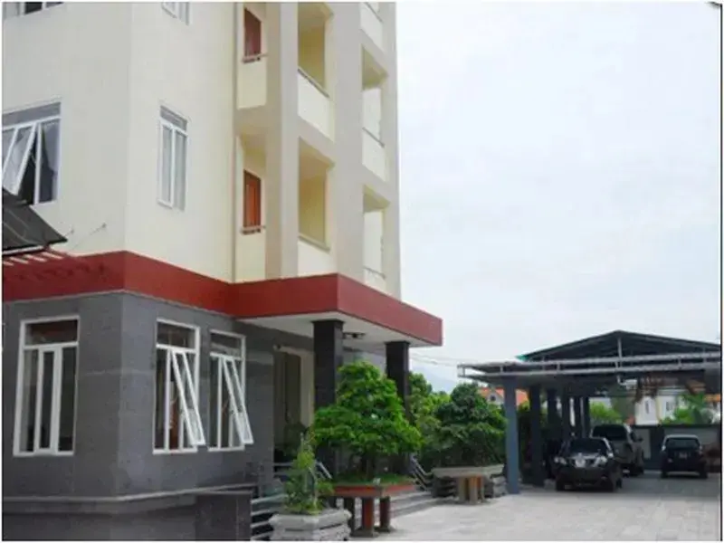 Нгок Куанг: Duc Anh Hotel